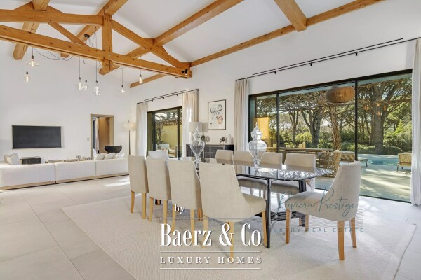 photo 7 Mediterranean Villa Just 5 Minutes from the Heart of Saint-Tropez