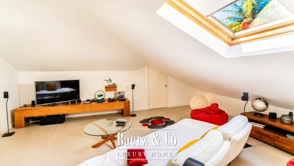photo 10 PANORAMIC OCEAN VIEWS – INFINITY POOL – 4 BEDROOMS – PRESTIGIOUS HILLSIDE ESTATE